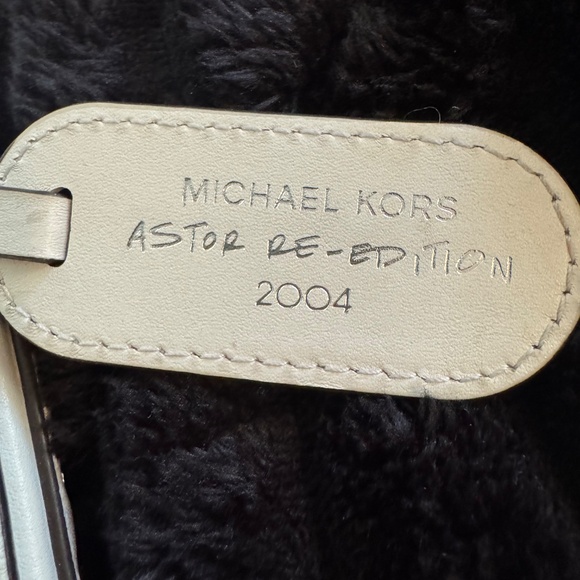 MICHAEL MICHAEL KORS Astor Large Studded Leather Tote Bag - Picture 12 of 13